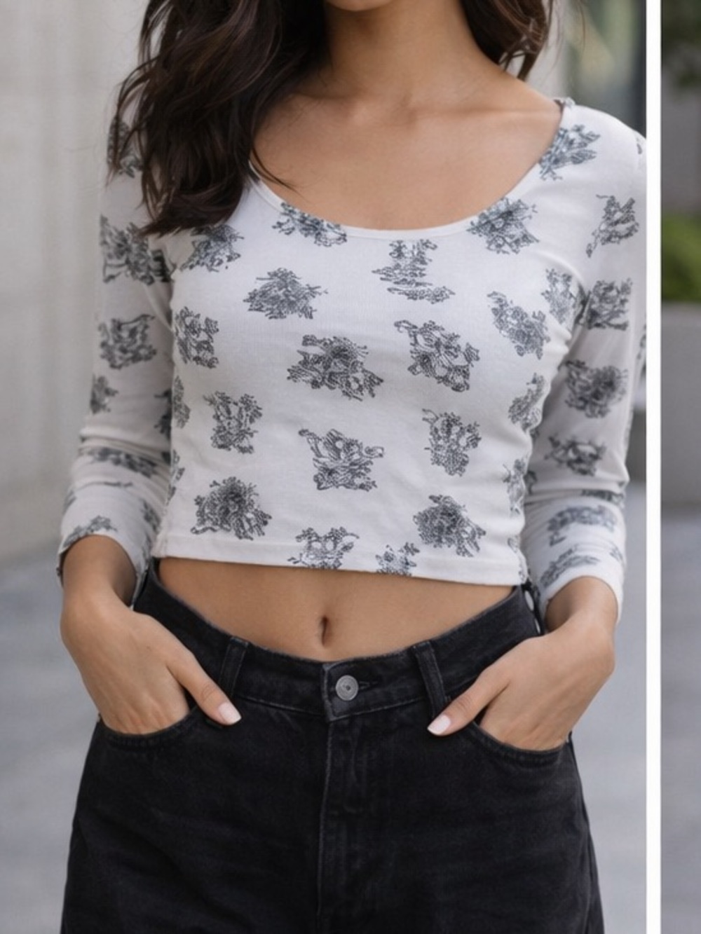 Anthropologie Pins & Needles Black White Crop Top Size Small